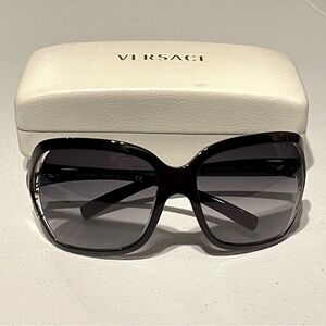 VTG Versace 4114 Burgundy Square Oversized Women Sunglasses Era 2000’s Y2K